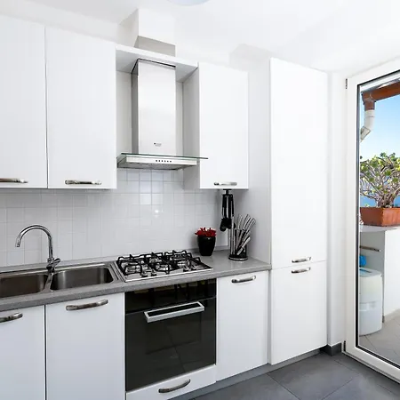 アパート Yourhome - Domus Rubina ソレント