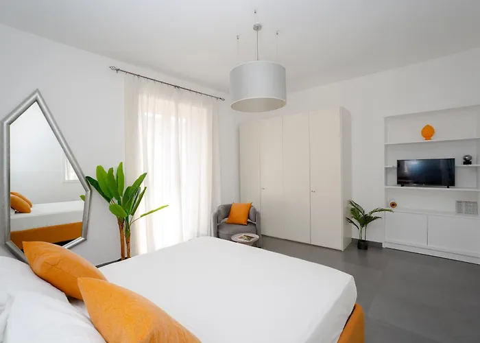 Lägenhet Yourhome - Domus Rubina *